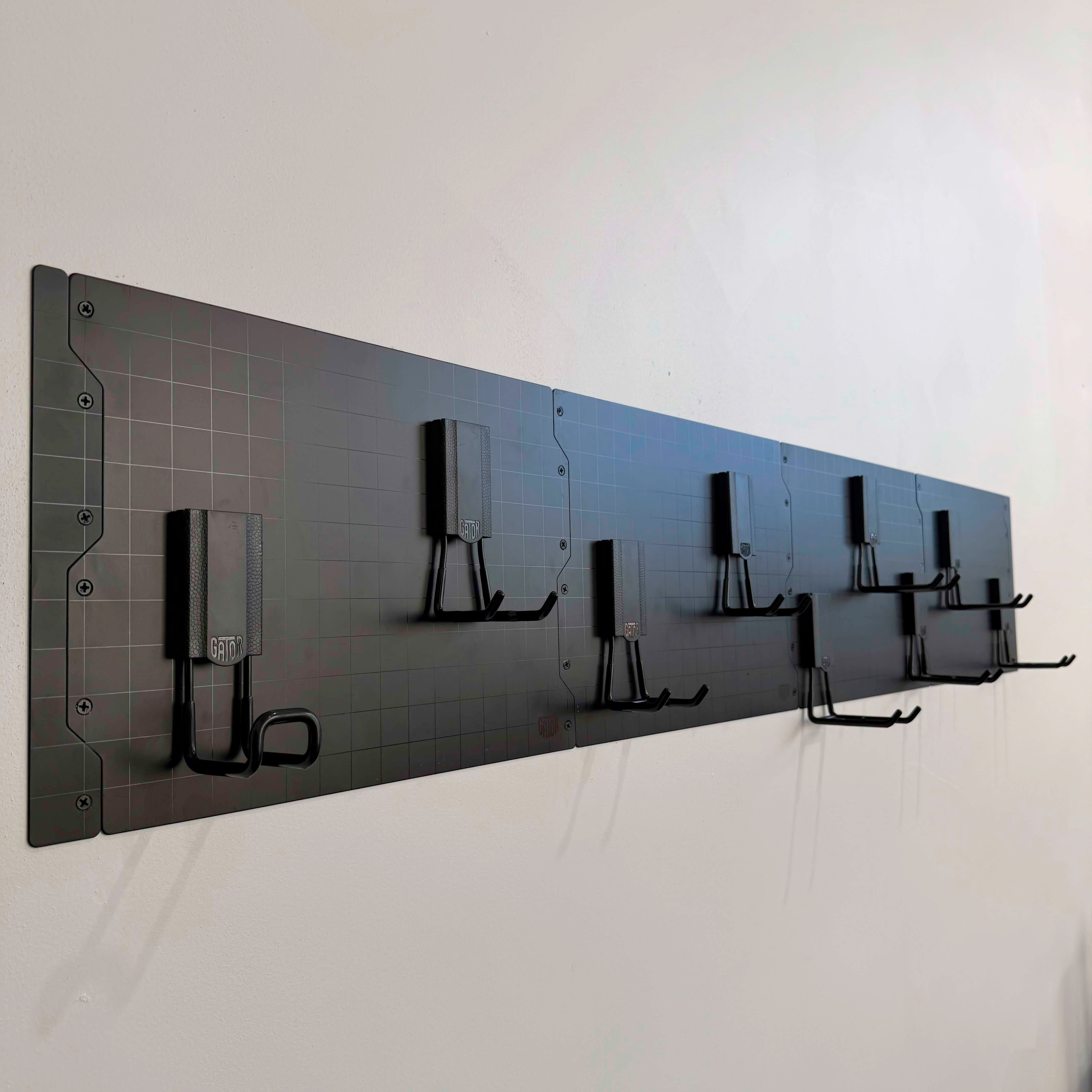 Santa's Workshop MIDI Starter Kit — Holds up to 25 lbs